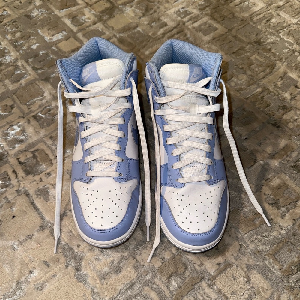 Aluminum Nike dunks, worn only a few times, in great condition.
